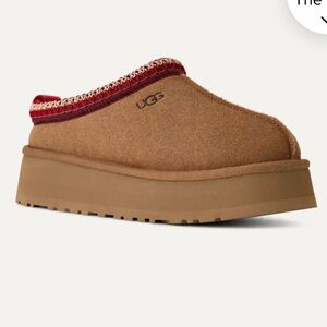 UGG Tazz II in Chestnut Brown Platform Slippers with Red Trim